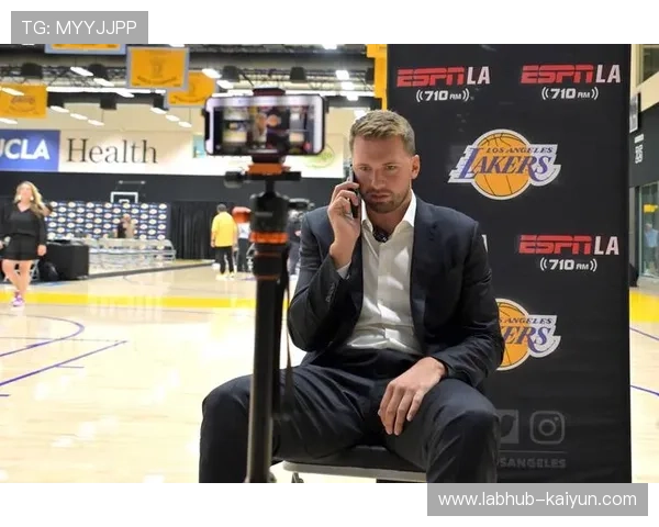 东契奇表示要在比赛中承担更多责任帮助艾顿找回最佳状态